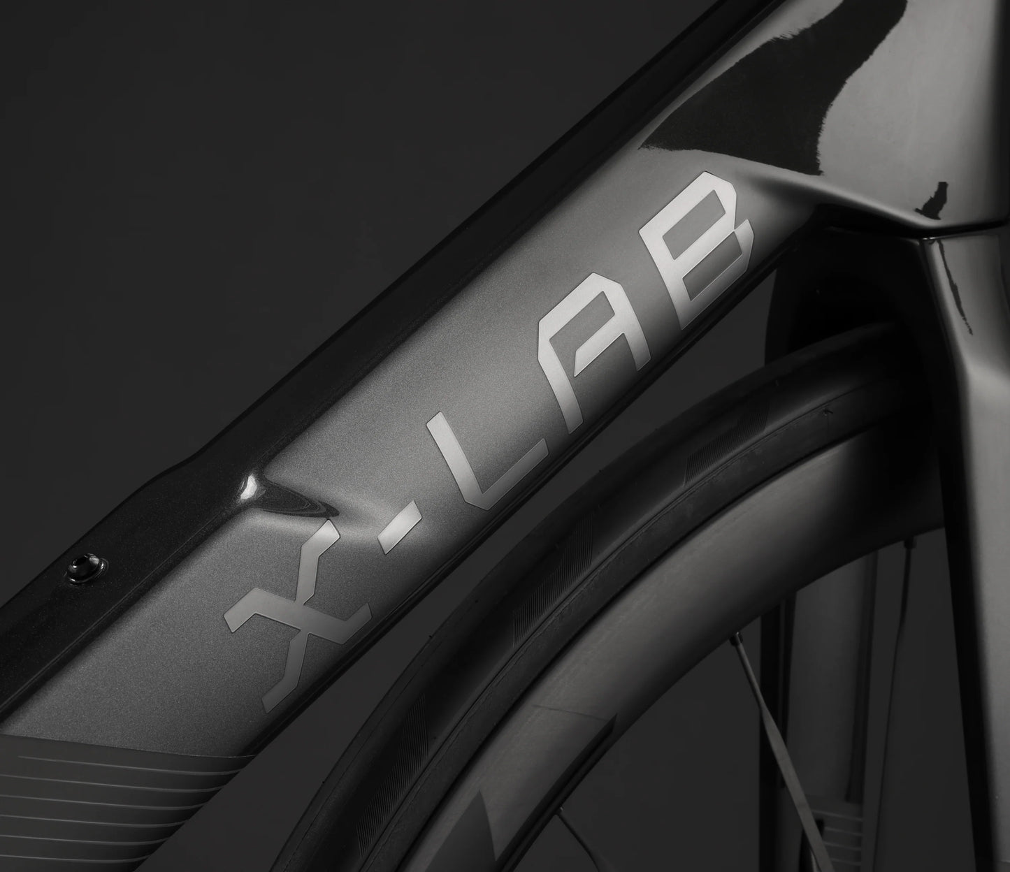 X-Lab AD8 700c - Strata Grey-Black