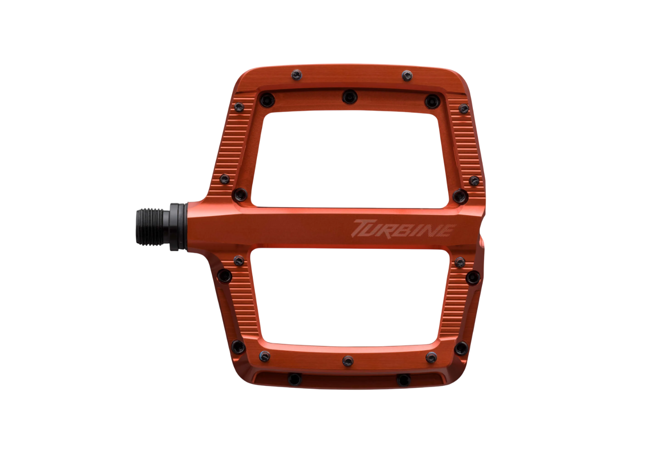 Race Face Turbine Flat Pedal - Fox Orange