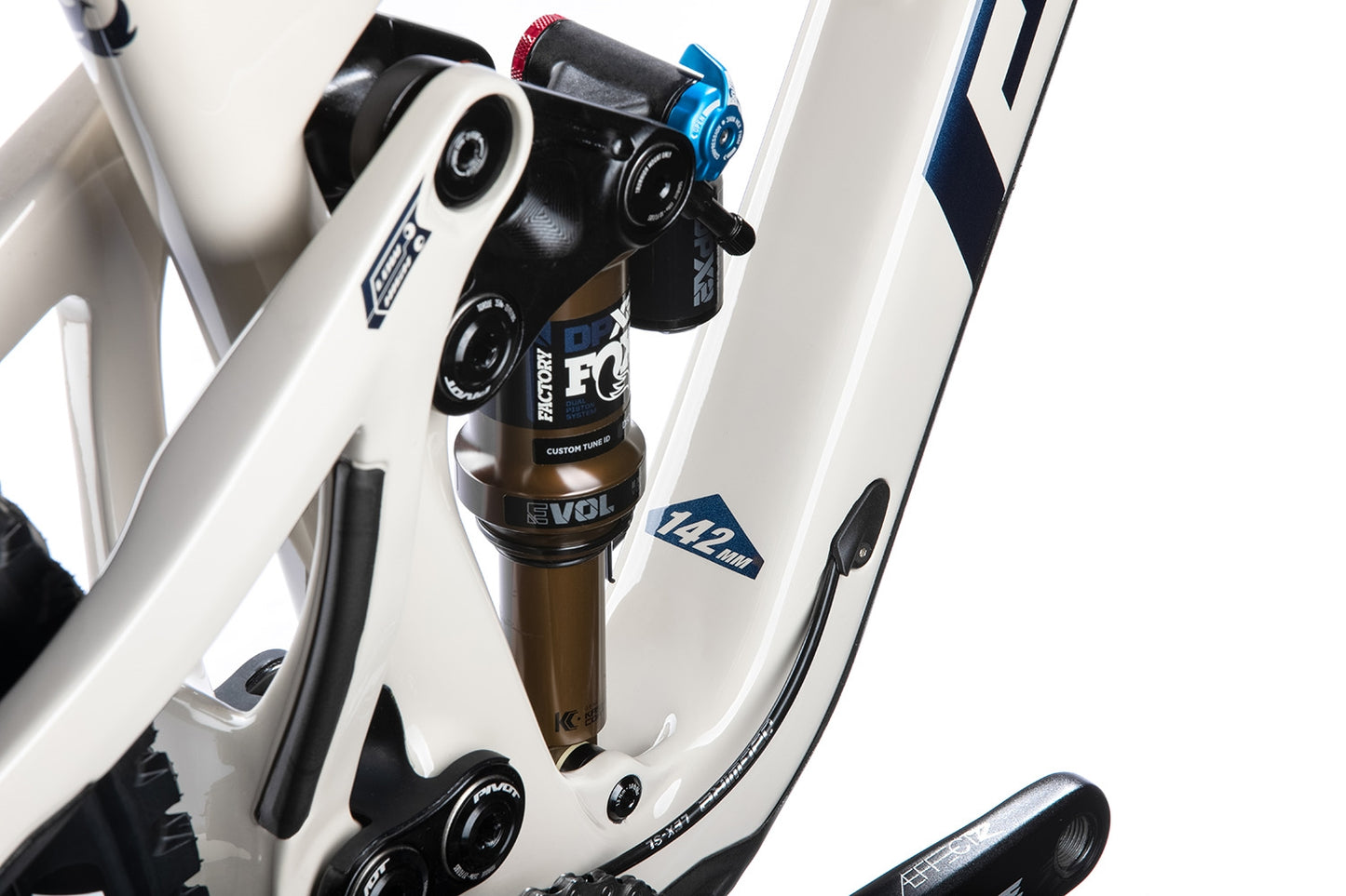 Pivot Switchblade 29 - Race XT - Mojave - 2022