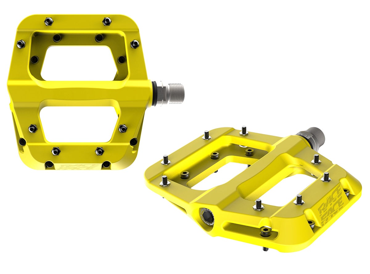 Race Face Chester Flat Pedals - Yellow Yellow