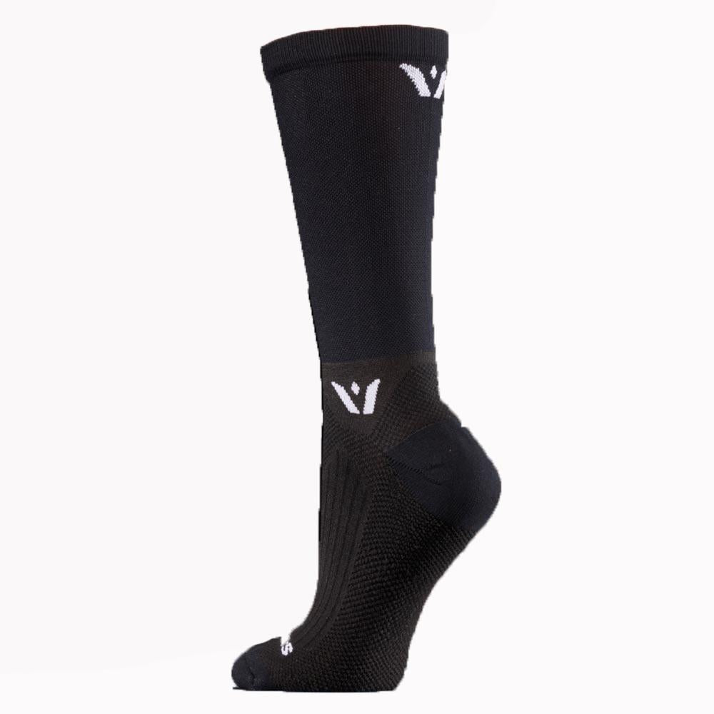 Swiftwick Performance Seven Compression Sock - Black Black Small Fits EU 35-37