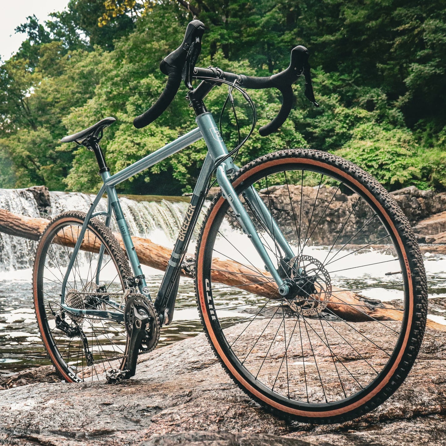 Breezer Inversion X Comp 700c - Pearl Aqua Blue