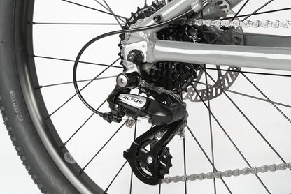 Haro Flightline 24" Plus Disc Kids Bike - Cool Gray