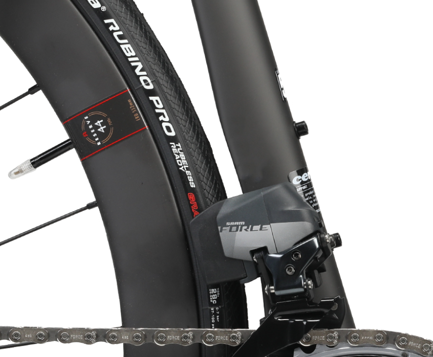 Cervelo Caledonia-5 Force eTap AXS 700c - Five Black - Ex-Display