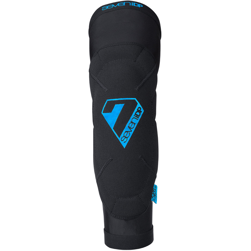 7 iDP Sam Hill Knee Pads - Black