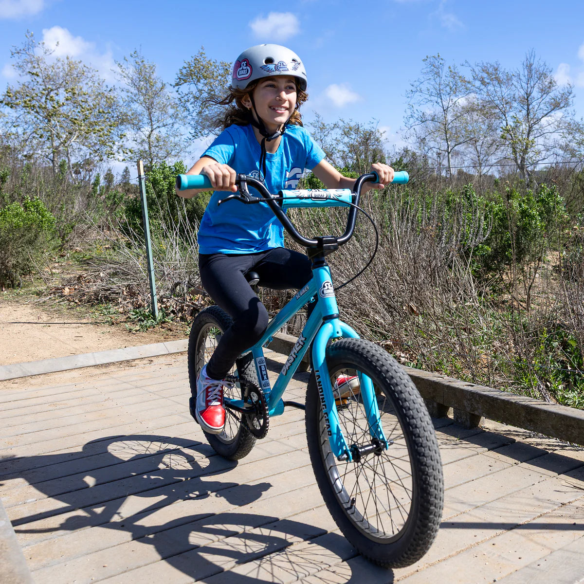 SE Bikes Basher 20" - Sky Blue
