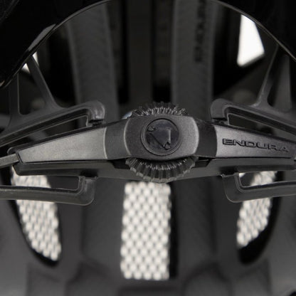 Endura Hummvee Plus MIPS MTB Helmet - Black