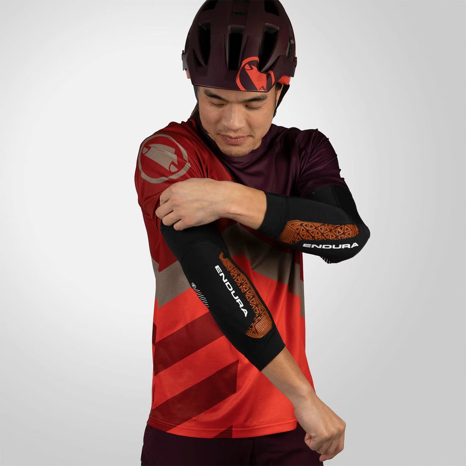 Endura MT500 D3O Elbow Pad - Thumbnail 2