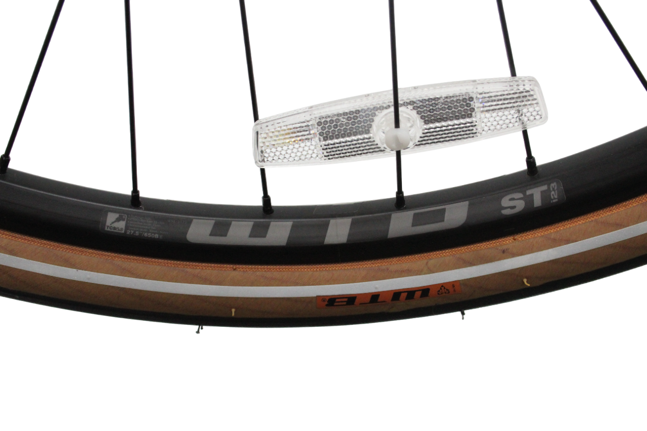 Shimano M4050 Disc on WTB ST i30 650b Rim w/WTB Venture Comp Tire - Rear