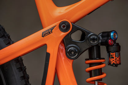 Pivot Firebird V3 29 - Pro XT/XTR Air - Carbon Wheels - Orange - 2022