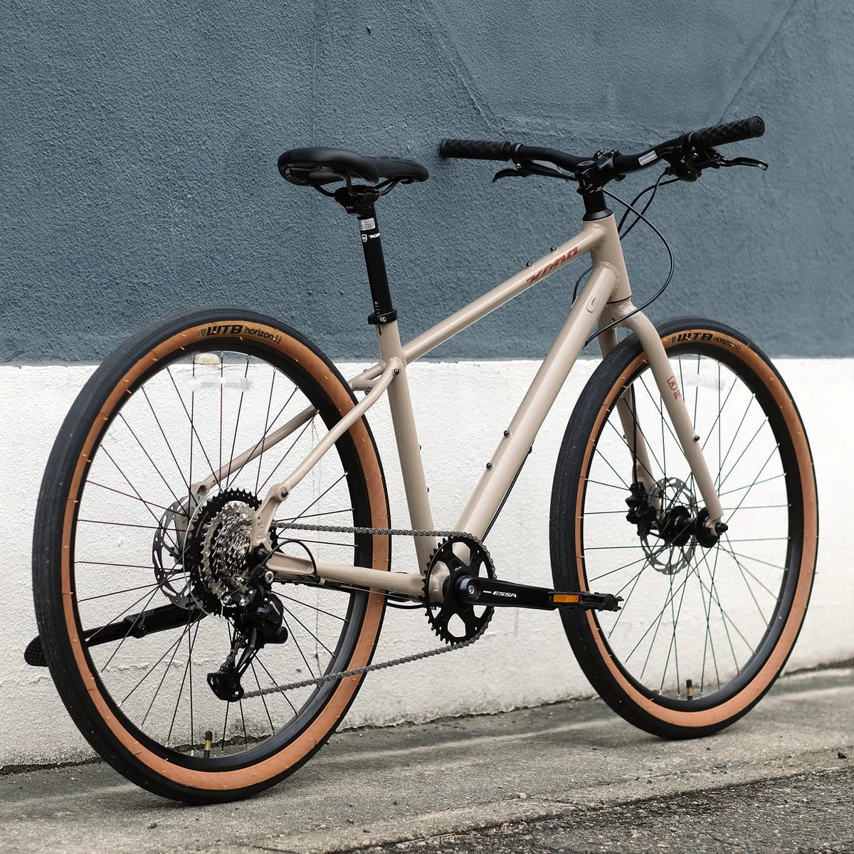 Kona Dew 700c - Satin Toffee - 2025