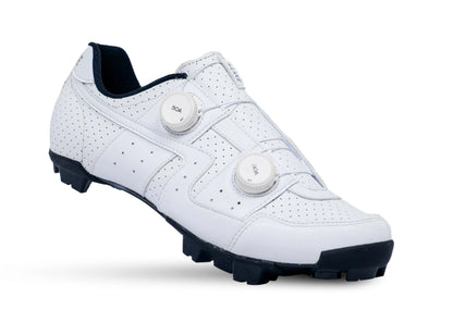 Lake MX30G Gravel Shoe - Narrow - White Clarino