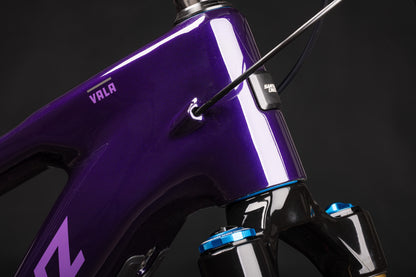 Santa Cruz Vala Carbon MX - XT Di2 Kit - LTD Edition - Gloss Deep Purple