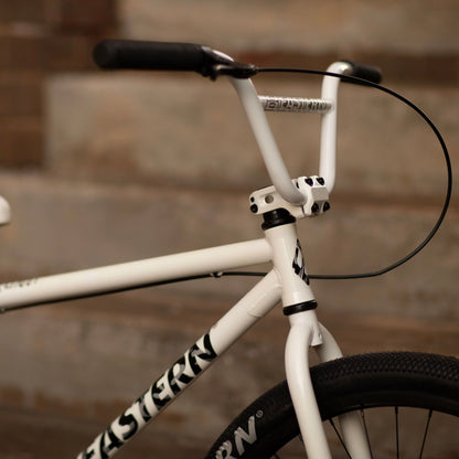 Eastern Growler LTD 26" BMX Cruiser - White