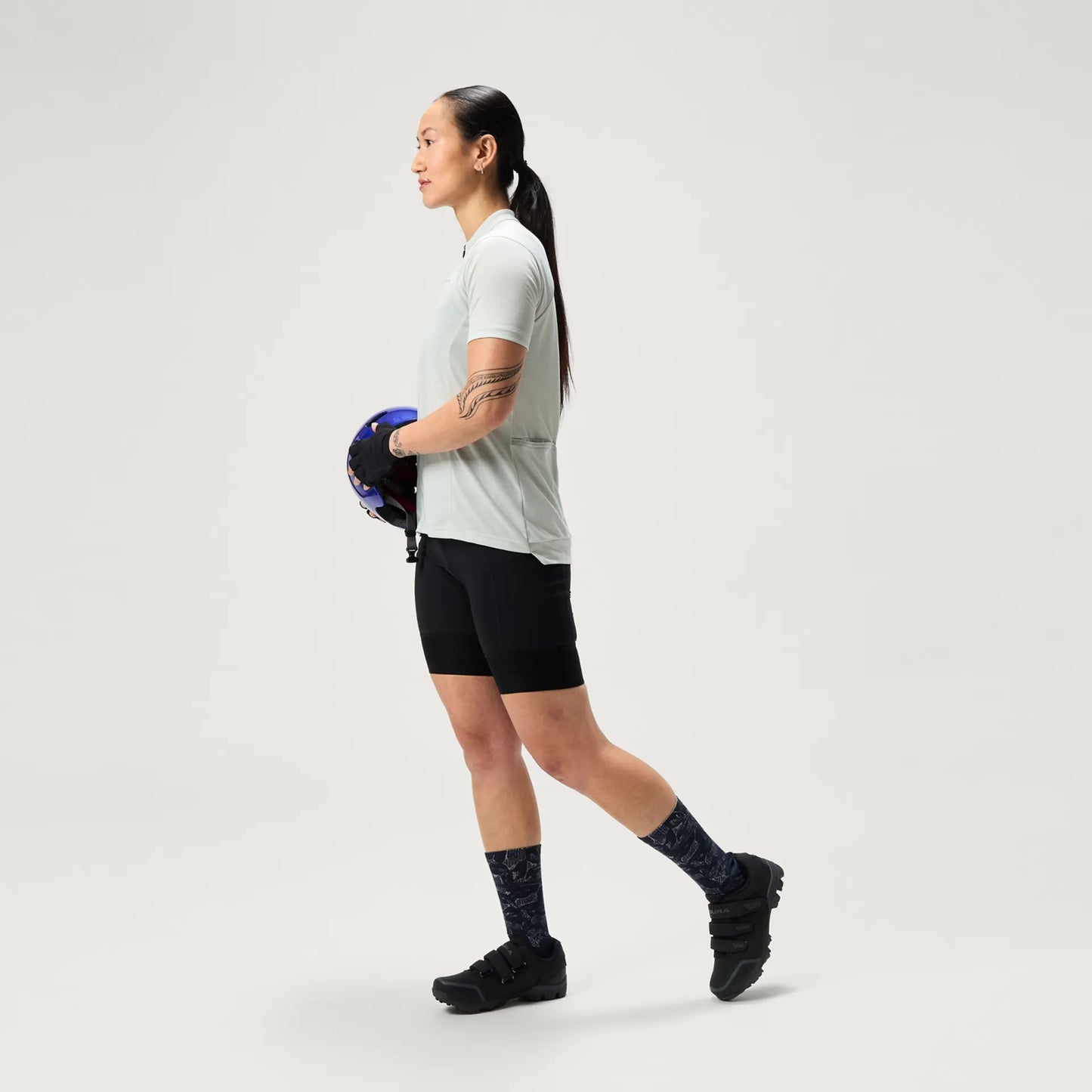 Endura Loop Waist Short - Womens - Black