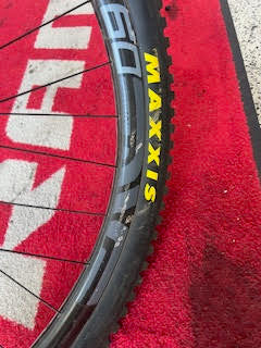 Santa Cruz Bronson 2 CC XX1/ENVE Kit - Black - Medium - Demo 1