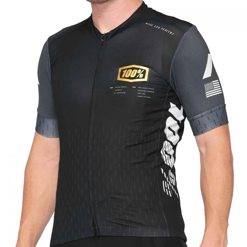 100% Exceeda Short Sleeve MTB Jersey - Black-Charcoal - 2022 Black - Charcoal Small 