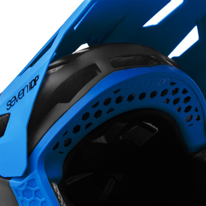 7 iDP Project.23 Carbon Full Face Helmet - Raw Carbon-Gloss Electric Blue