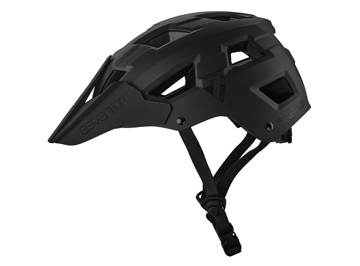 7 iDP M5 MTB Helmet - Black - 2022 Black Small/Medium 