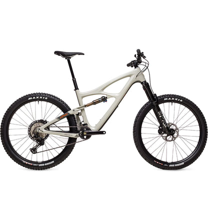 Ibis Mojo 4 27.5 - XT/S35 Carbon Wheels - Dirty White Board - 2022