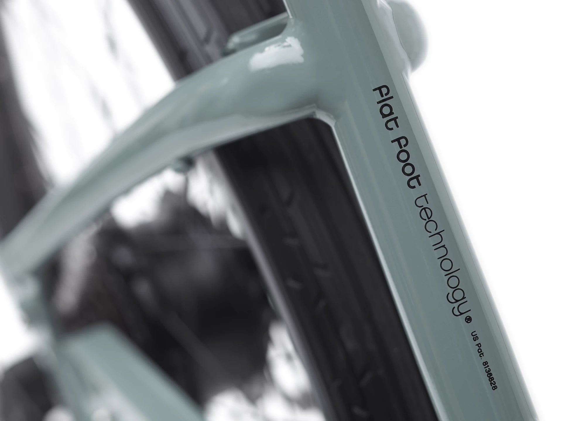 Electra Townie Go 7D Step Thru Bike Lunar Gray 2024 Cambria