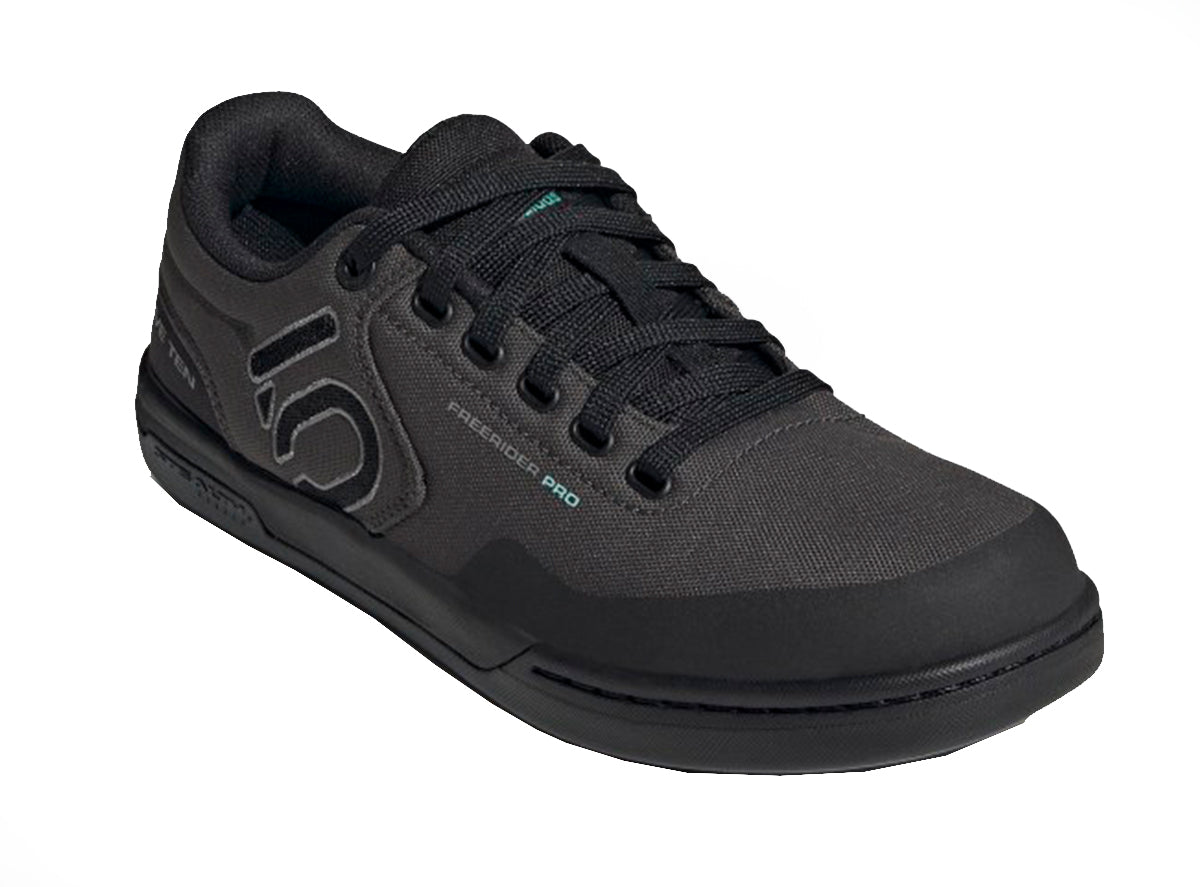 Five Ten Freerider Pro Canvas Flat Pedal Shoe - Dgh Solid Gray-Core Black-Gray Three - 2022 Dgh Solid Gray - Core Black - Gray Three US 6 