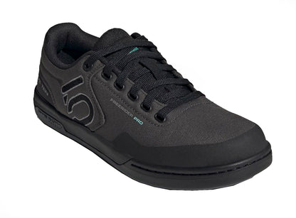 Five Ten Freerider Pro Canvas Flat Pedal Shoe - Dgh Solid Gray-Core Black-Gray Three - 2022 Dgh Solid Gray - Core Black - Gray Three US 6 