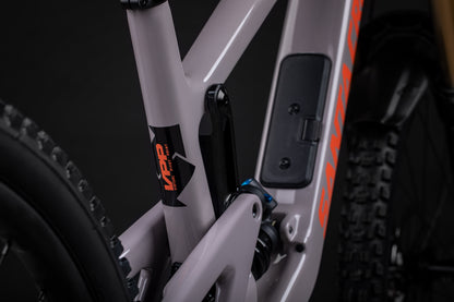 Santa Cruz Nomad Carbon MX - S Kit - Gloss Gypsum - 2023