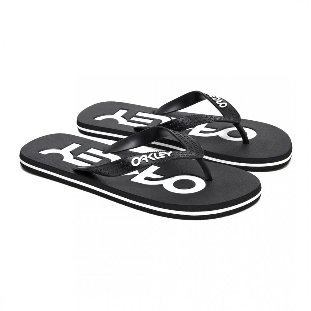 Flip on sale flop oakley