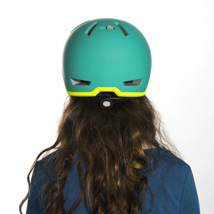 Nutcase Tracer Bike Helmet - Aurora Green Matte