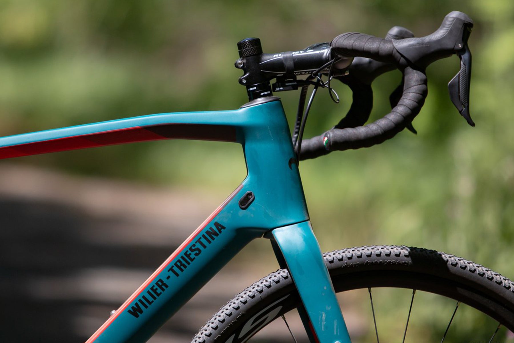 jena gravel bike Wilier Jena 700c Gravel Bike - Campagnolo EKAR