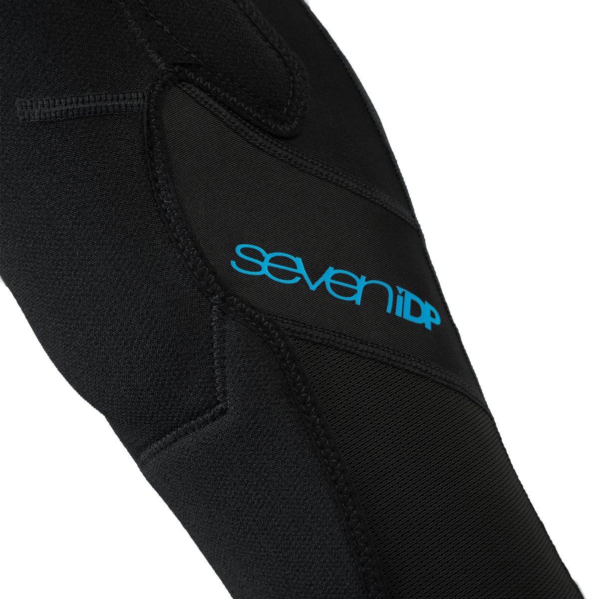 7 iDP Transition Knee/Shin Pad - Black