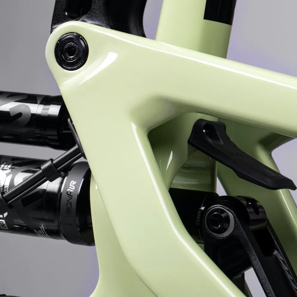 Santa Cruz Heckler Carbon 29 - S Kit - Gloss Avocado Green - 2023